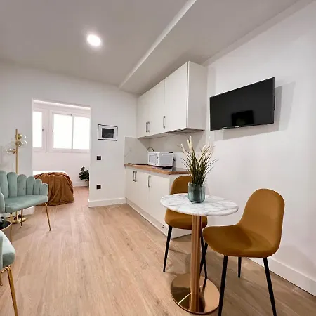 Appartement Crysoyle Barcelona Next To Camp Nou *